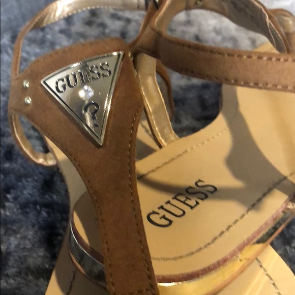 guess brown sandals